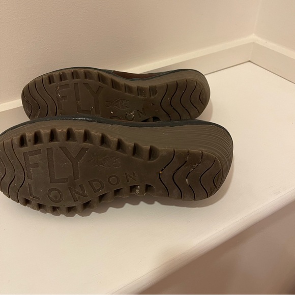 Fly London Yua Green Leather Chunky Platform Wedges Shoes Size 39 Flaw - Picture 8 of 9